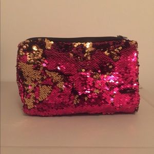 Two tine sequin makeup bag